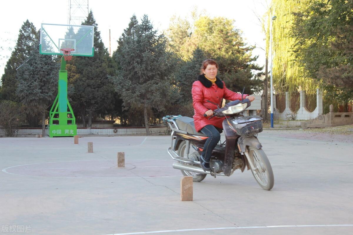 摩托车驾照最快1天考4个项目 北京来回2天 - 知乎