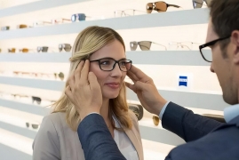 眼镜店做什么活动最吸引人，眼镜店3个最有效的促销活动方案