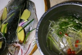 清蒸桂鱼怎么做好吃又简单，最正宗的清蒸桂花鱼菜谱做法