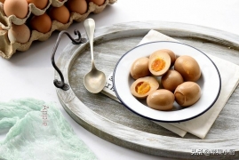 溏心蛋煮多长时间最好吃，6分钟煮出最完美的溏心蛋附教程