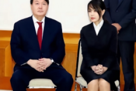 韩国第一夫人金建希简历，最新韩国警方调查证实第一夫人履历造假