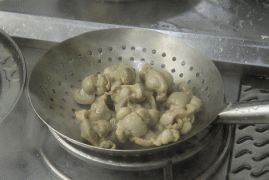 卤鸡胗的做法最正宗的做法是什么，厨师长教你7个步骤做出好吃不腥的卤水鸡胗