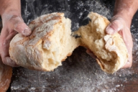 碱水面包和普通面包的区别，面包店老板告诉你买面包技巧知识