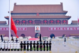 北京升国旗每天都有吗升国旗几点，北京天安门广场升旗仪式固定时间表