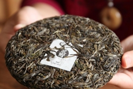 普洱茶生茶和熟茶哪个好，一文了解普洱生茶和熟茶的区别和作用
